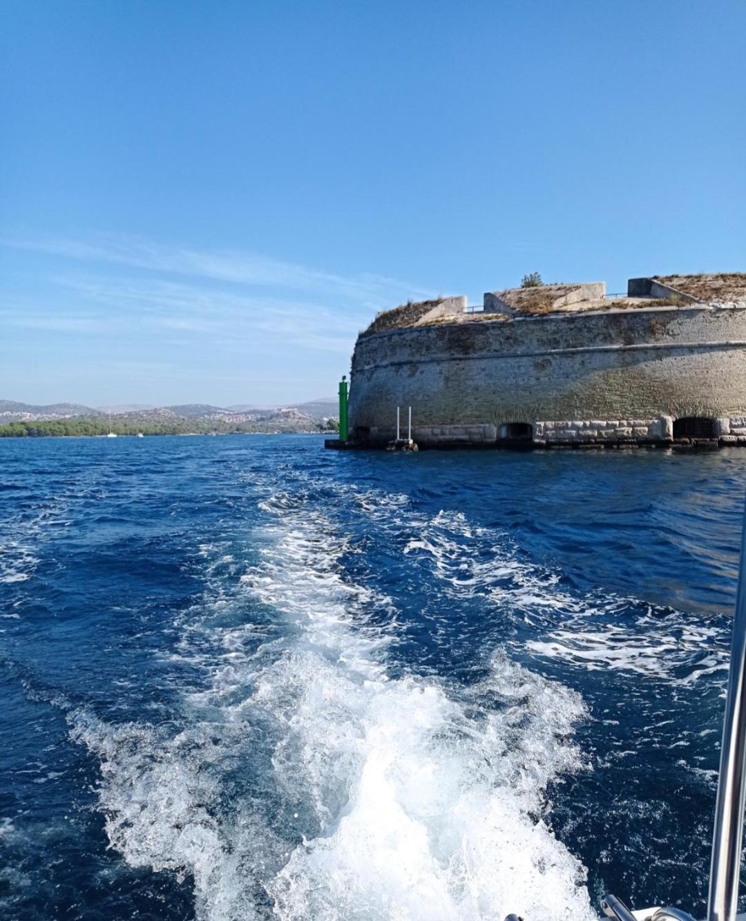 Kuca Za Odmor Eni **** Villa Šibenik Eksteriør billede